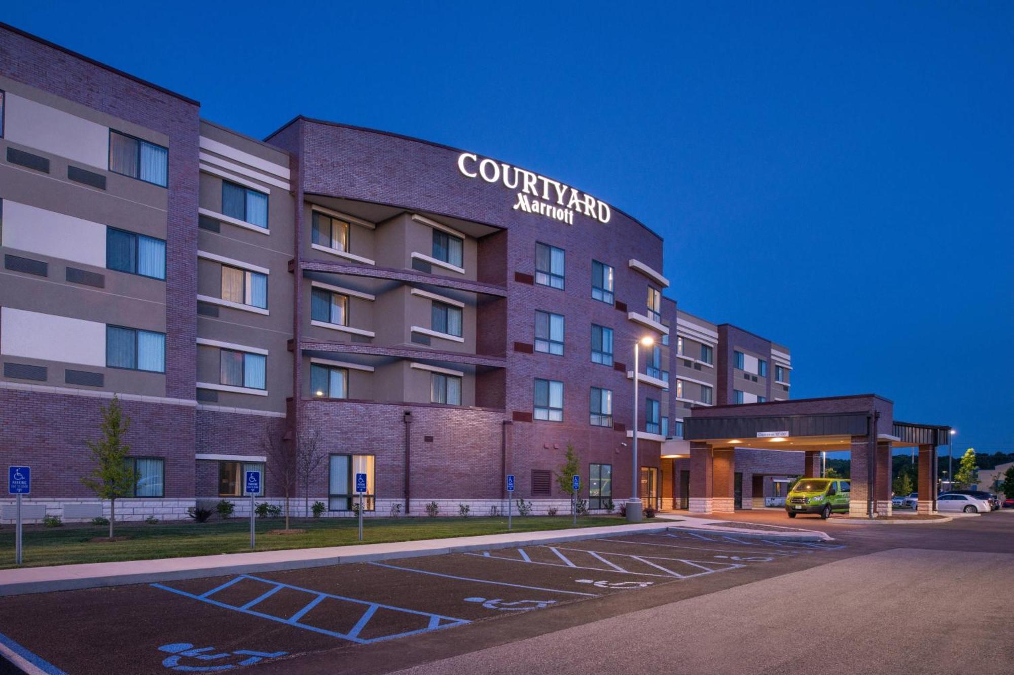 Courtyard By Marriott St Louis צ'סטרפילד מראה חיצוני תמונה